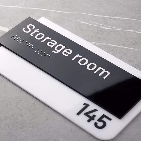 Acrílico Wayfinding Silver Room Numbers Sign para Hotel Club Hospital